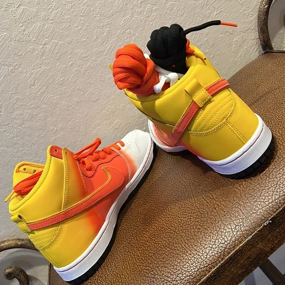 Brand New Rare Nike SB Dunk High Orange/Yellow Sweet Tooth Candy Corn Sneakers!